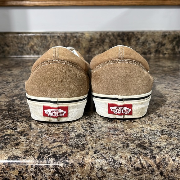 Men’s tan vans shoes - Picture 4 of 5